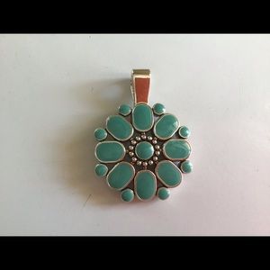 New in box Premier Designs necklace and reversible pendant